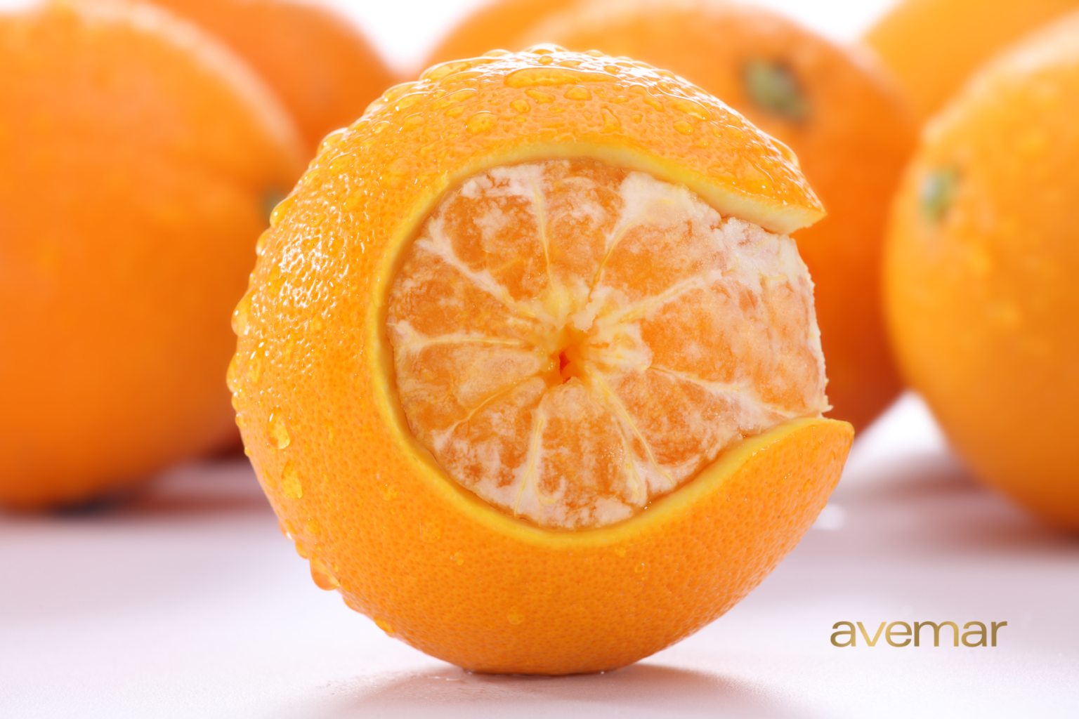 CAN VITAMIN C BE TAKEN WITH AVEMAR?